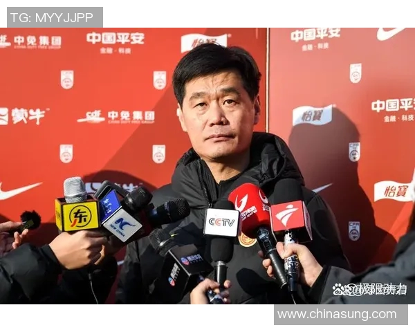 乌鲁木齐市足球明星盘点及其在中国足球的影响力分析